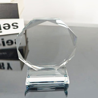 Trophée en cristal octogonal vierge, vente en gros d'usine, impression UV personnalisée, gravure laser, plaque en verre pour cadeau souvenir
