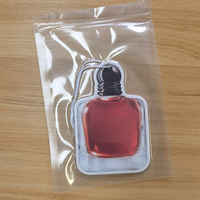 Diffuseur de parfum de luxe miniature de créateur pour voiture, en forme de bouteille de parfum arabe, pour rétroviseur, sans électricité, longue durée