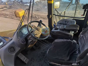 Cargador de rueda delantera grande Komatsu WA600 usado original de Japón buen estado precio bajo usado KOMATSU 2. 0 WA380 venta - Product Image 4