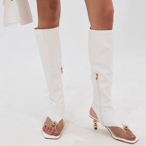 2025 moda moda bianca elasticizzata con tacco color oro metallizzato sandalo con stivale aperto punta quadrata con tacco alto al ginocchio in oro con tacco sandalo - Product Image 3