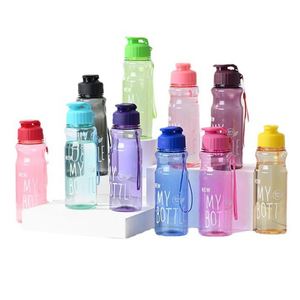 Nueva Botella de Agua Deportiva Premium OEM Personalizable para Niños y Hombres - Product Image 6