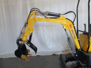 AGT QH12 1.2Ton Mini Escavadeira 13.5HP Escavadeira de esteira de borracha B&S Motor com EPA - Product Image 2