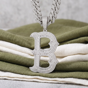 Colgante de Letra Unisex Iced Hiphop con Moissanita y Plata, Joyería de Lujo para Fiestas y Eventos, Accesorio de Moda con Inicial de Alfabeto Audaz - Product Image 1