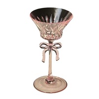 Gobelets à cocktail, gobelets à milkshake, gobelets à thé aux fruits, gobelets design avec une touche d'alcool, de style esthétique haut de gamme.