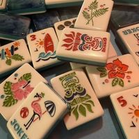 Jeu de tuiles de mahjong américain moderne bleu, motif personnalisé en acrylique, durable, respectueux de l'environnement, luxueux, pliable, portable
