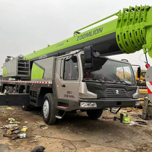 Grue mobile Zoomlion d'occasion 220T, pompe hydraulique et moteur entièrement fonctionnels, grue de construction fiable de grande taille - Product Image 1