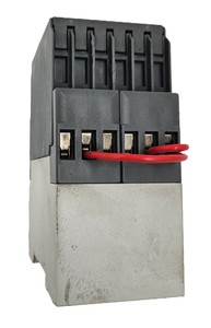 جديد وأصلي: ريلاي مونيتورج PLC CM-ESN 1SVR450225R020-0 * سعر منافس * متوفر - عرض ساخن - Product Image 3