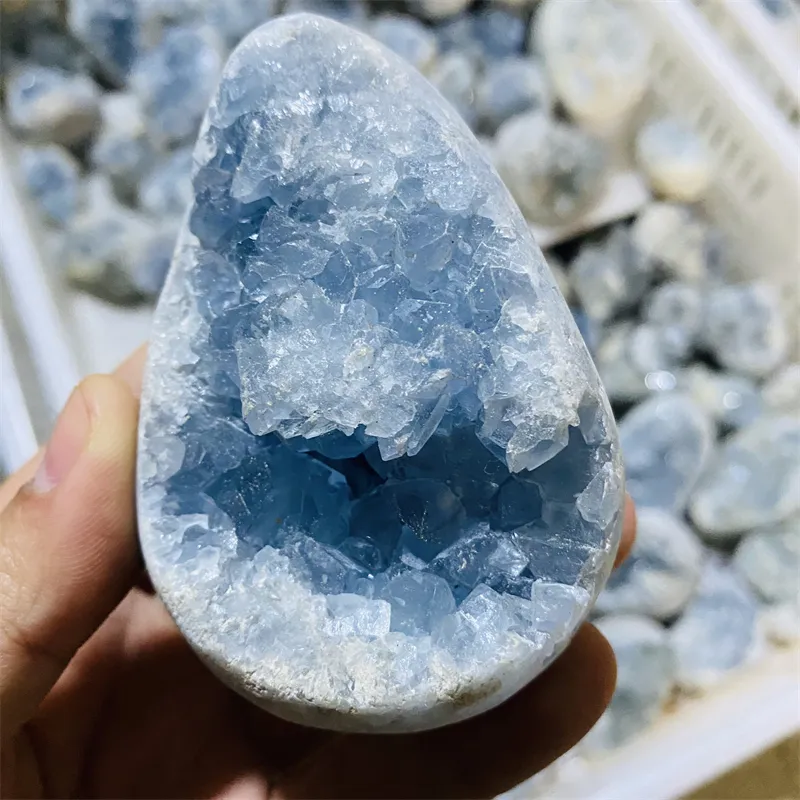 Groothandel Natuurlijke Kwarts Steen Ruw Kristal Cluster Ei Hartvormige Blauwe Celestiet