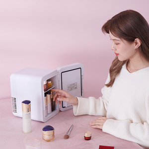 Appareils électroménagers portables, petit réfrigérateur pour jus, mini-réfrigérateur de 4 L avec miroir et LED pour la maison et la voiture - Product Image 5