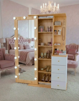 Meubles de chambre à coucher modernes en MDF : Coiffeuses personnalisables de différentes couleurs avec miroir éclairé et armoire de rangement