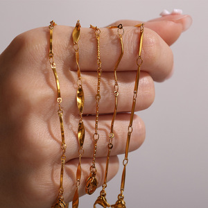 Collar de Cadena Minimalista, Chapado en Oro de 18K, Acero Inoxidable, Accesorio Unisex para Parejas, Regalo, Joyería de Moda - Product Image 1