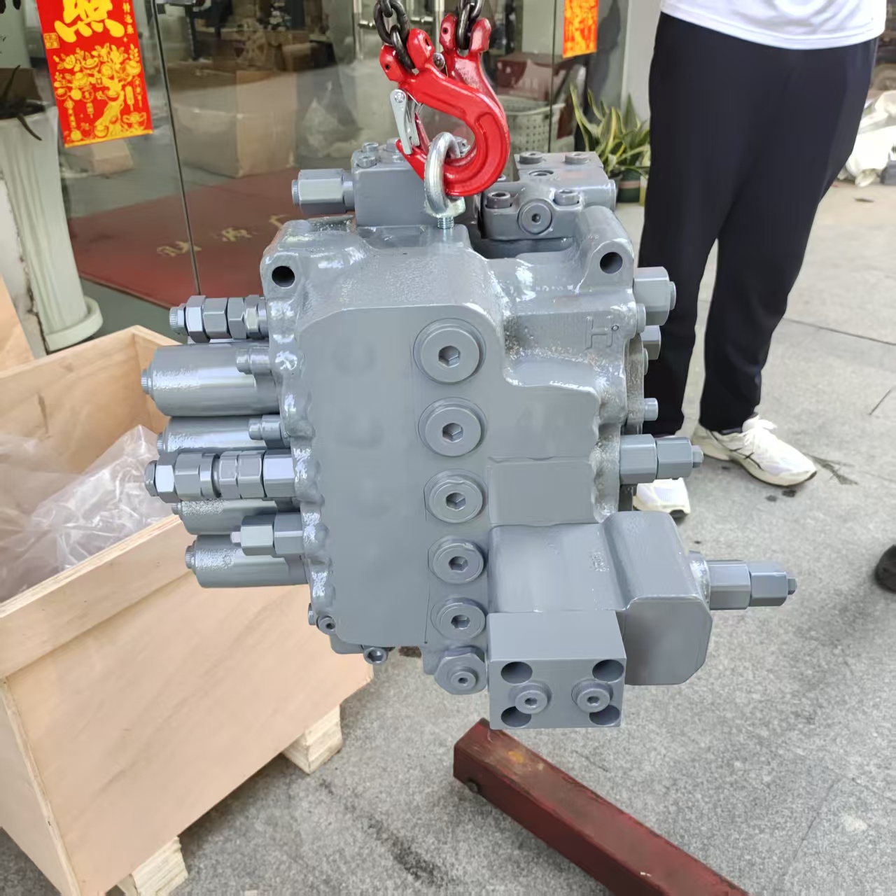 EC210B EC240B UX28 14532821 Remanufactured Control Valve