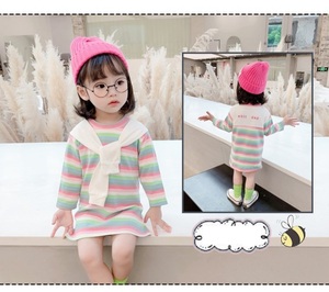 Ropa Infantil Barata al por Mayor, Sudaderas con Capucha Extra Grandes de Algodón Grueso para Bebés, con Diseño de Arcoíris Liso - Product Image 3