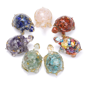 Figurine de tortue en résine de 5 cm avec éclats de cristal naturel (quartz blanc, <span class=keywords><strong>améthyste</strong></span>, quartz rose), feuille d'or, cadeau décoratif, vente en gros - Product Image 4