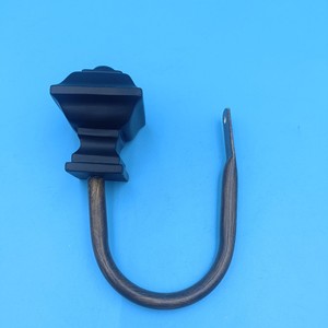U Shape Iron Curtain <b>Tieback</b> Hook Black Minimalist Design Easy Installation For Window Drapes And Curtains - Product Image 2