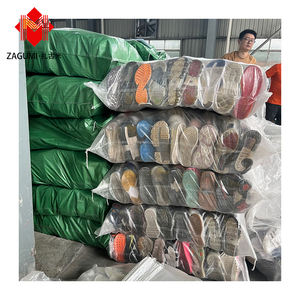 <span class=keywords><strong>Chaussures</strong></span> d'<span class=keywords><strong>Occasion</strong></span> de Bonne Qualité en Gros, <span class=keywords><strong>Chaussures</strong></span> de Skate et Talons Hauts pour Femme, Provenance Nairobi, Kenya - Product Image 6