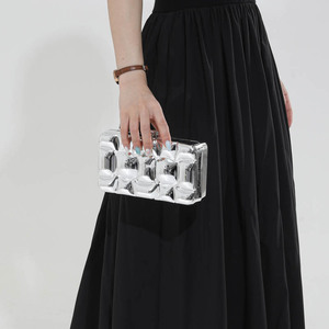 <span class=keywords><strong>Borsa</strong></span> Clutch Trendy in Acrilico Trapuntato Metallizzato da Donna con <span class=keywords><strong>Tracolla</strong></span> <span class=keywords><strong>a</strong></span> Catena per Feste e Matrimoni - Product Image 3