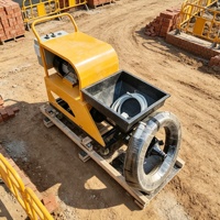 Machine à pulvériser du mortier de ciment électrique compacte 220V avec une production stable pour la rénovation des bâtiments
