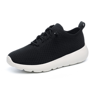 Chaussures de marche à lacets épaisses pour femmes et hommes avec empeigne en maille amortissante, baskets tendance - Product Image 1