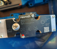 Vanne directionnelle proportionnelle Rexroth neuve R901004329 4WRZE25W8-220-7X/6EG24N9K31/F1D3M, Rexroth R901004329 d'origine