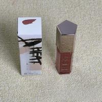 Brillo Labial Cremoso Riri de Larga Duración, Lápiz Labial para Principiantes con Alto Brillo y Perla Hidratante, Clásico y Elegante
