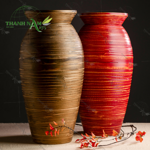 Vase à rayures horizontales OEM fabriqué à la main pour un arrangement floral minimaliste du Viet Nam - Product Image 4