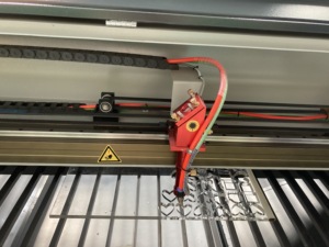 Công suất cao 150W 300W 500W 4x3 Chân 1325 CCD CO2 máy cắt <span class=keywords><strong>laser</strong></span> cho Acrylic MDF ván ép gỗ với RUIDA điều khiển - Product Image 3