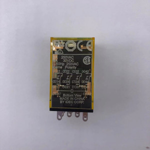 Relé Intermedio Idec Ru4s D24 5A 1NO, Accesorio para Elevador - Product Image 1