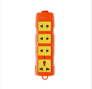 Durable OEM 6500W Industrial Extension Socket Factory Venta al por mayor ABS 30A 250V Enchufe con 4 salidas y 3 tomas eléctricas de CA - Product Image 1