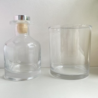 Coffret cadeau de parfums d'ambiance de luxe sur mesure avec diffuseur à bâtonnets, bougie en cire de soja et gypse aromatique – Fabricant de marques privées