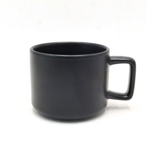 Taza de Café de Cerámica Nórdica Personalizada con Diseño Moderno y Acabado Mate - Product Image 5