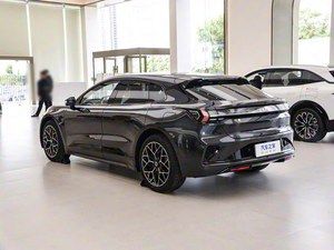 Zeekr 001 2026, 95 kWh, Tracción en las Cuatro Ruedas, Modelo Máximo, Auto Eléctrico Puro, Autonomía de 710 km, Carga Rápida de 900 V, Cabina Inteligente con ADAS - Product Image 4