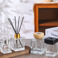 Bouteilles diffuseurs à roseaux carrées en verre transparent 200ml/100ml, emballage personnalisable, bouchon à vis, vente directe usine