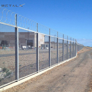 Clôture anti-escalade en treillis métallique soudé sur mesure Metalx avec fil barbelé, hauteur de 6 pieds, <span class=keywords><strong>traitement</strong></span> de surface galvanisé - Product Image 2