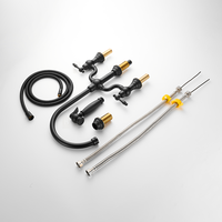 Robinet de cuisine classique en laiton avec finition brossée, design traditionnel et douchette pour utilisation en cuisine