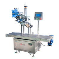 Machine d'étiquetage automatique à faible bruit et à haute efficacité énergétique pour boîtes en carton