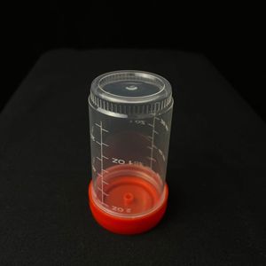 Gobelet d'échantillonnage jetable en plastique Tianhong 60 ml transparent avec couvercle à vis stérilisé pour usage médical - Product Image 1