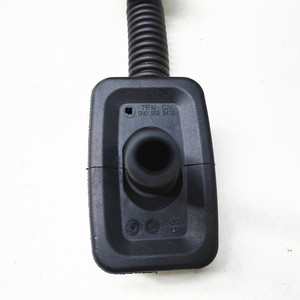 ชุดสายไฟประตูรถยนต์ Volkswagen รุ่น 1K0 959 843 C ยางเปลี่ยนทดแทนสำหรับซ่อมรถยนต์ - Product Image 2