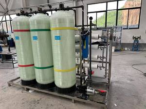 Usine de traitement d'eau potable purifiée par osmose inverse à une étape avec pompe à moteur PLC, ozone UV, garantie 1 an - Product Image 5