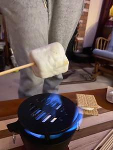 Barbacoa interior Smores Maker Hierro fundido Mini Hibachi Grill Gel de escritorio Fire Pit Set con malvavisco Carne Bambú Pinchos Palos - Product Image 3