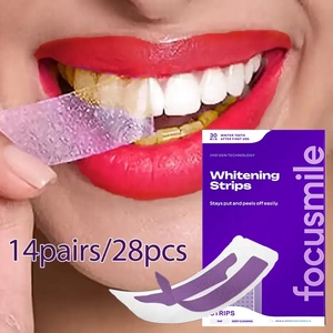 Nouvelles <span class=keywords><strong>bandes</strong></span> <span class=keywords><strong>blanchissantes</strong></span> violettes à séchage rapide pour <span class=keywords><strong>dents</strong></span> sensibles – Résultats éclatants - Product Image 6