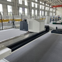 Máquina de Corte Oscilante CNC Utools para Espuma Plástica PP, Cartón Corrugado, Cartón Autoadhesivo y Espuma para Cajas