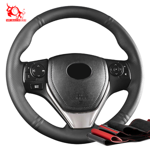 Nouveau design de couverture de <span class=keywords><strong>volant</strong></span> à coudre en cuir de voiture pour Toyota Camry <span class=keywords><strong>RAV4</strong></span> Hybrid Corolla Cross Avalon TRD - Product Image 1
