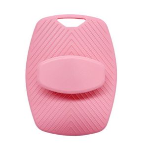 Nuevo Cepillo de Baño de Silicona Qval con Cerdas Suaves y Cómodas que Ayuda a Limpiar la Piel en Profundidad - Product Image 1