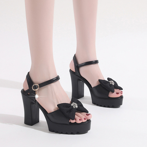 <span class=keywords><strong>Scarpe</strong></span> da <span class=keywords><strong>Donna</strong></span> con Tacco Alto a Spillo 10cm, Traspiranti, Leggere, Allacciatura, Punta Aperta, Tomaia in PU, Suola in PU, Decorazione con Fiore - Product Image 2