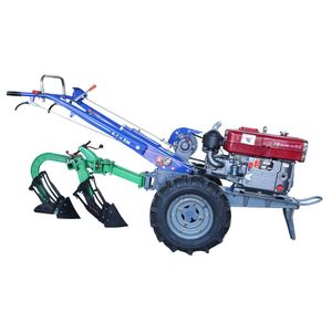 Matériel agricole polyvalent : Semoir à maïs et blé, Charrue, Châssis 151, Tracteur combiné à double lame, Boîte de vitesses 2RM, Pompe - Product Image 2