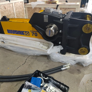 Pour SOOSAN SQ 70 accumulateur de système de graisse automatique 16-21 tonnes pelles à marteau de roche 16-21 tonnes pelles à marteau de roche Type de boîte - Product Image 1