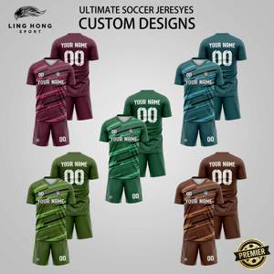 Maillot de football vintage unisexe personnalisé pour l'été, respirant, séchage rapide, impression numérique, numéros d'équipe, 100 % polyester - Product Image 2