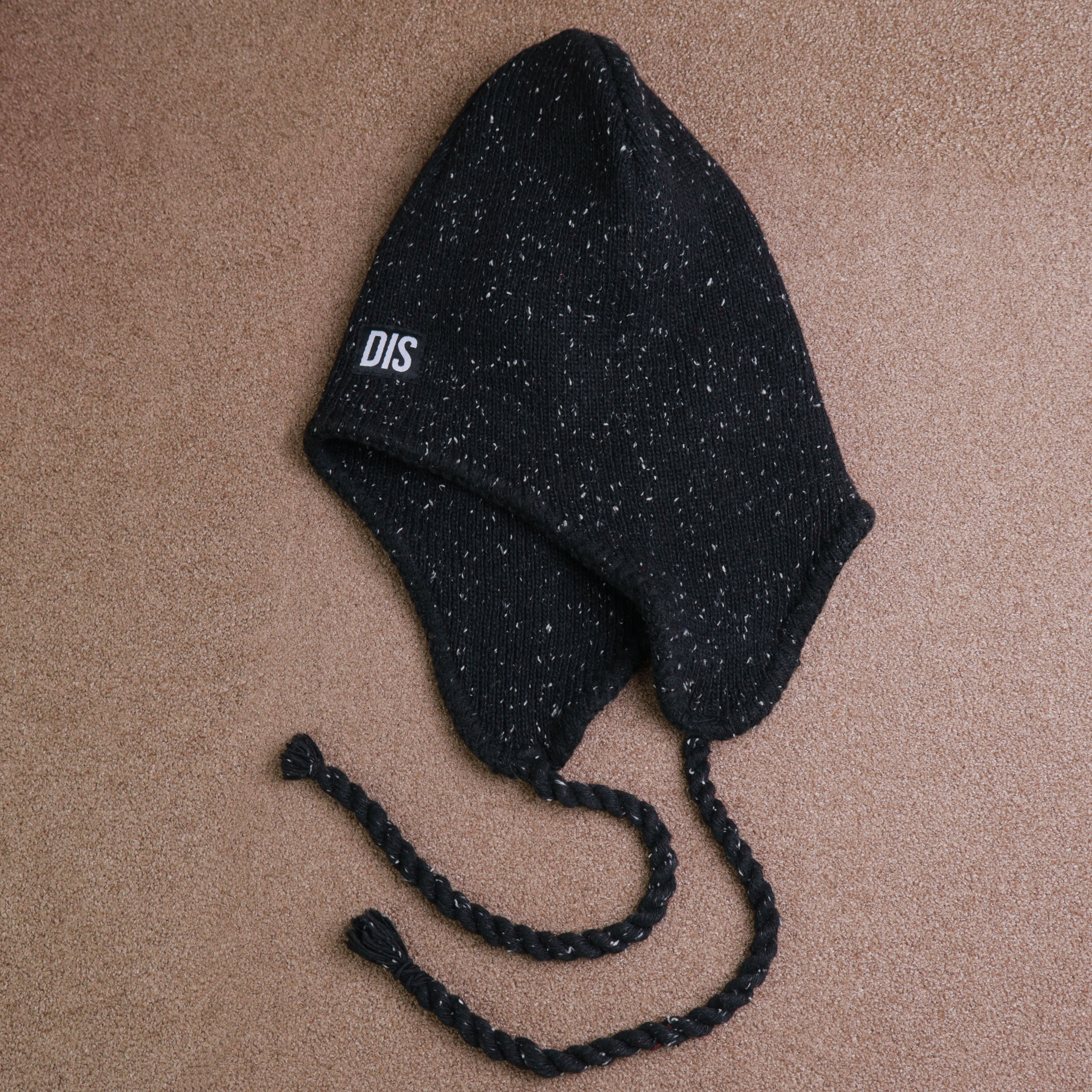 4-panel jacquard knitted hat with drawstring closure