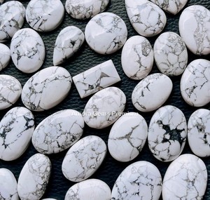 Piedra preciosa suelta de cabujón de forma mixta de howlita natural para la fabricación de joyas, piedra pulida gris blanca, ideal para colgantes de anillos - Product Image 5